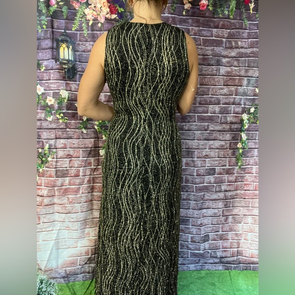 Ronni Nicole Cocktail Dress - Picture 2 of 5